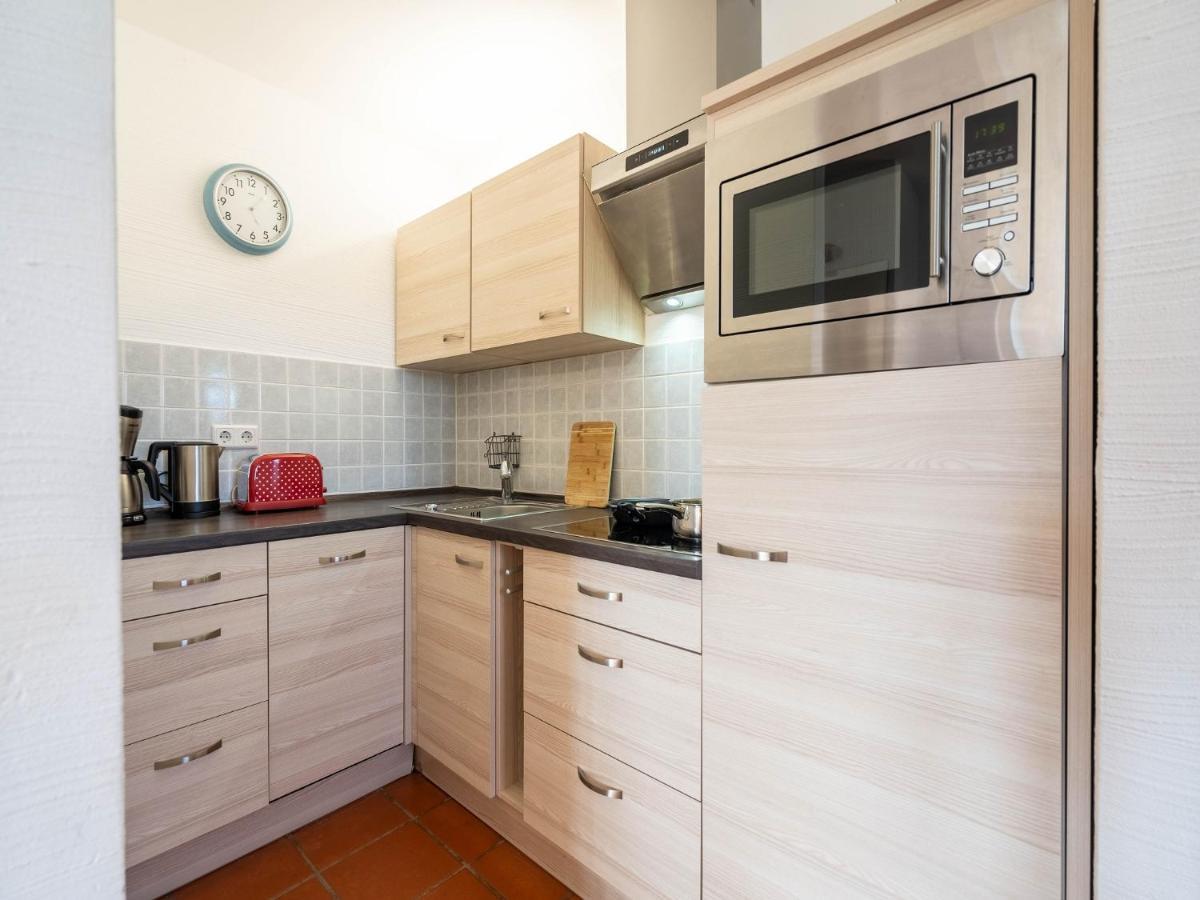 Feriendorf Rugana - Moderne Komfort Ferienwohnung Mit 1 Schlafzimmer C02 Dranske Buitenkant foto